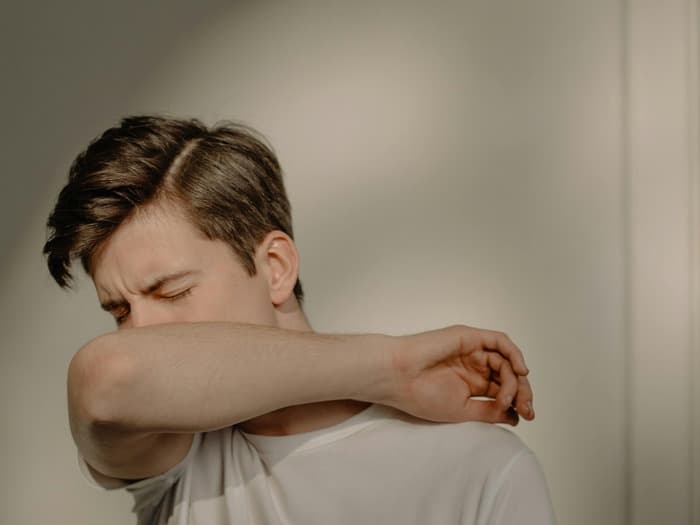 5 Effective Tips for Treating and Quickly Recovering from a Cold